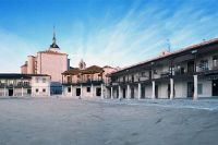 Plaza-mayor-colmenar-oreja-madrid-001