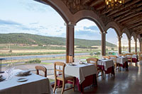 Terraza-1-restaurante-bodega-arzuaga-valladolid