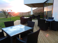 Terraza-restaurante-hotel-finca-arandinos-rioja